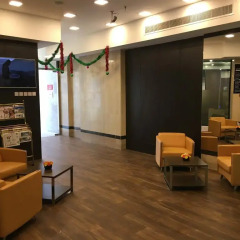 Отель Everest International Hotel ОАЭ, Дубай - 1 отзыв об отеле, цены и фото номеров - забронировать отель Everest International Hotel онлайн интерьер отеля