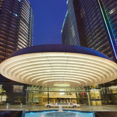 Renaissance Chengdu Hotel бассейн фото 3