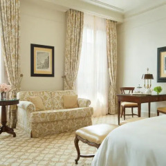 Four Seasons Hotel Firenze 5* Номер Делюкс с двуспальной кроватью фото 3