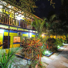 Beach Break Hotel Калетас