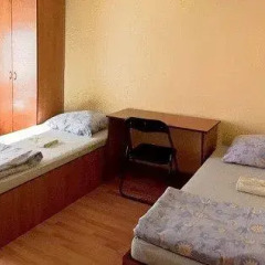 Отель Justhostel Стандартный номер с различными типами кроватей (общая ванная комната) фото 11