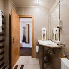 Отель Hugo 3* Номер Делюкс с разными типами кроватей фото 8