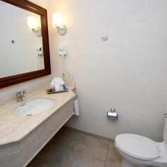 Отель GR Solaris Cancun - Все включено 5* Номер Делюкс с различными типами кроватей фото 2