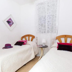 Отель Hostal Salamanca Стандартный семейный номер с двуспальной кроватью фото 4