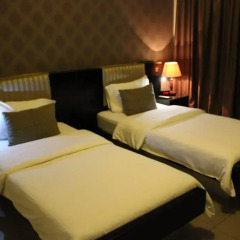 Отель Royal Ascot Hotel Apartment - Kirklees 2 ОАЭ, Дубай - отзывы, цены и фото номеров - забронировать отель Royal Ascot Hotel Apartment - Kirklees 2 онлайн комната для гостей фото 3