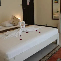Отель Chanisara Guesthouse в номере