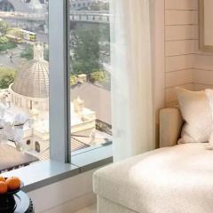 Отель Mandarin Oriental, Hong Kong балкон