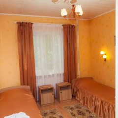 Гостиница Cottage Inn Стандартный номер с 2 отдельными кроватями (общая ванная комната) фото 3