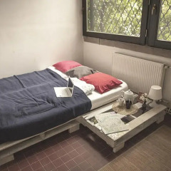 Baroque Hostel Кровать в общем номере