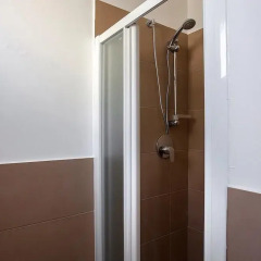 Hotel Spring Римини ванная