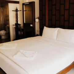 Отель The Album Loft at Phuket 3* Улучшенный номер с двуспальной кроватью фото 5