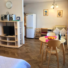 Отель Romeo Family Uus Apartments Эстония, Таллин - отзывы, цены и фото номеров - забронировать отель Romeo Family Uus Apartments онлайн балкон