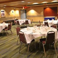 Отель Accent Inns Burnaby Канада, Бурнаби - 1 отзыв об отеле, цены и фото номеров - забронировать отель Accent Inns Burnaby онлайн помещение для мероприятий фото 2