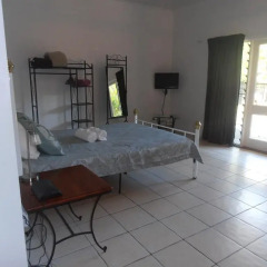 Отель Daintree Wild Zoo & Bed and Breakfast 3* Стандартный номер с различными типами кроватей фото 6