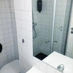 Отель Marken Guesthouse Кровать в женском общем номере фото 8