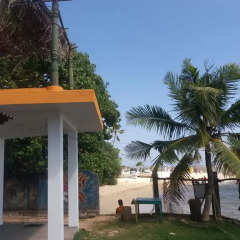 Sayuri Beach Hotel фото 4