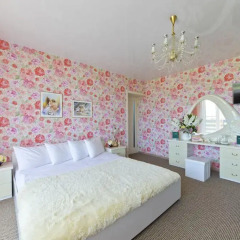 Гостиница Brestinlove: Rodnikovyj Guest House Беларусь, Брест - отзывы, цены и фото номеров - забронировать гостиницу Brestinlove: Rodnikovyj Guest House онлайн комната для гостей фото 2