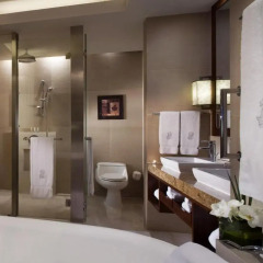 Отель The Ritz-Carlton Sanya, Yalong Bay 5* Номер Делюкс с различными типами кроватей