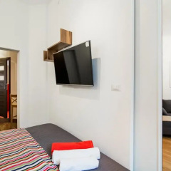 Апартаменты Koscielna Apartment Old Town сейф в номере