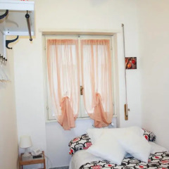 Отель 4 Season Bed And Breakfast Roma Стандартный номер фото 12