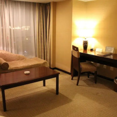Beijing Dongfang Hotel 3* Улучшенный люкс с различными типами кроватей