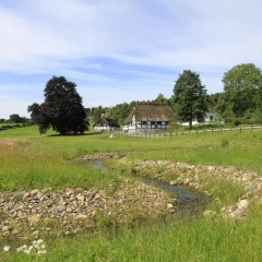 Отель Tværskov Mølle Bed & Breakfast спортивное сооружение