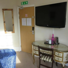 Отель Home Brighton Backpackers удобства в номере