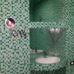 Отель Yerevan Apartment at Mashots Street Армения, Ереван - отзывы, цены и фото номеров - забронировать отель Yerevan Apartment at Mashots Street онлайн ванная