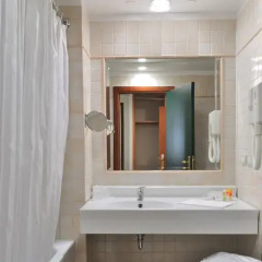 Oly Hotel 4* Стандартный номер с различными типами кроватей фото 5