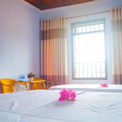 Отель Lam Chau Homestay Стандартный номер с различными типами кроватей фото 7