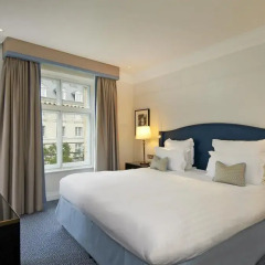 Отель The Waldorf Hilton 4* Представительский люкс с различными типами кроватей