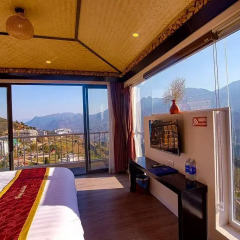 Phuong Nam Mountain View Hotel 3* Номер Делюкс с различными типами кроватей фото 9