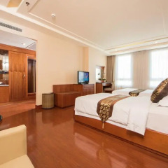 Nhat Ha 3 Hotel 4* Улучшенный номер с различными типами кроватей фото 3