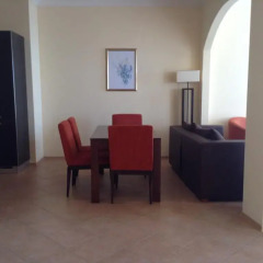 Апартаменты Pomorie Apartment Поморие комната для гостей фото 4