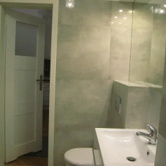 Отель Accommodo Boduena One Bedroom Apartment Польша, Варшава - отзывы, цены и фото номеров - забронировать отель Accommodo Boduena One Bedroom Apartment онлайн ванная фото 2