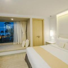 The Bloc Hotel 4* Номер Делюкс с двуспальной кроватью фото 2