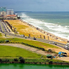 Отель Sea View Monarch Apartment Шри-Ланка, Коломбо - отзывы, цены и фото номеров - забронировать отель Sea View Monarch Apartment онлайн пляж фото 2