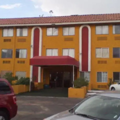 Отель Claremont Hotel Las Vegas США, Лас-Вегас - отзывы, цены и фото номеров - забронировать отель Claremont Hotel Las Vegas онлайн парковка