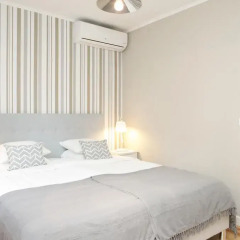 Отель Flores Guest House 4* Апартаменты с различными типами кроватей фото 46