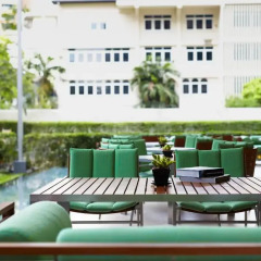 Отель Courtyard by Marriott Bangkok бассейн фото 3