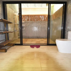Отель Long Beach Chalet 3* Вилла Делюкс