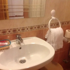 Отель Hostal Plaza Каррисо ванная