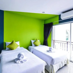 Отель Two Color Patong детские мероприятия