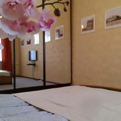 Отель Newburg Apartament on Voevodina Екатеринбург комната для гостей фото 4