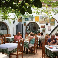 Отель Restaurante Blanco y Verde Испания, Кониль-де-ла-Фронтера - отзывы, цены и фото номеров - забронировать отель Restaurante Blanco y Verde онлайн питание фото 3