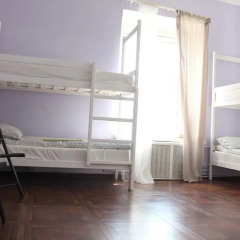 Hostel DomZhur Кровать в женском общем номере двухъярусные кровати фото 8