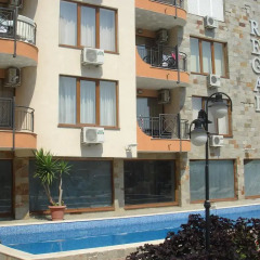 Отель SB Rentals in Sea Regal Солнечный берег