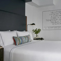 The Renwick Hotel New York City, Curio Collection by Hilton 4* Улучшенный люкс с различными типами кроватей фото 3