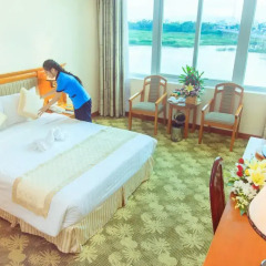 My Tra Riverside Hotel 3* Номер Делюкс с различными типами кроватей фото 7