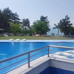 Отель Blue Bay Palace Apart Complex Болгария, Поморие - отзывы, цены и фото номеров - забронировать отель Blue Bay Palace Apart Complex онлайн бассейн фото 3